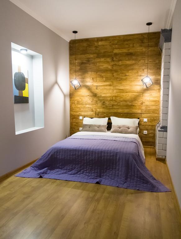 Apartment In The Center Of Odessa エクステリア 写真