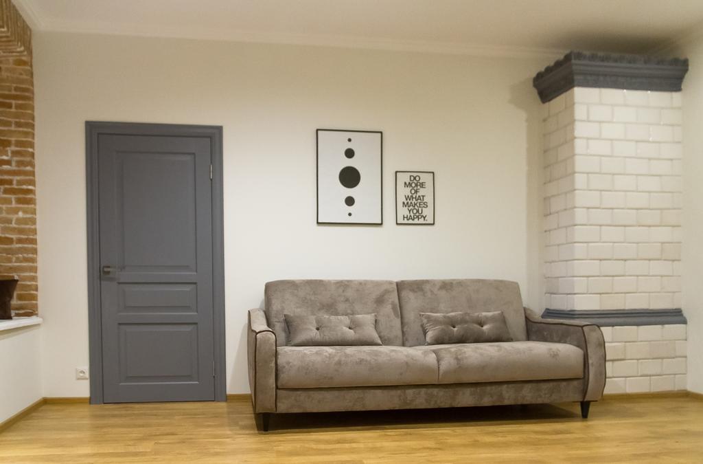 Apartment In The Center Of Odessa エクステリア 写真